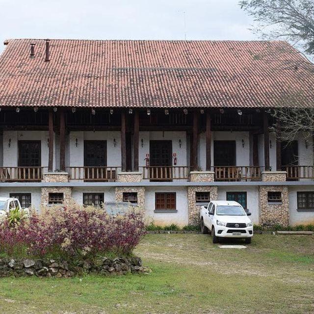 Pousada Vale Das Hortencias Bed and Breakfast Campo Largo Exterior foto